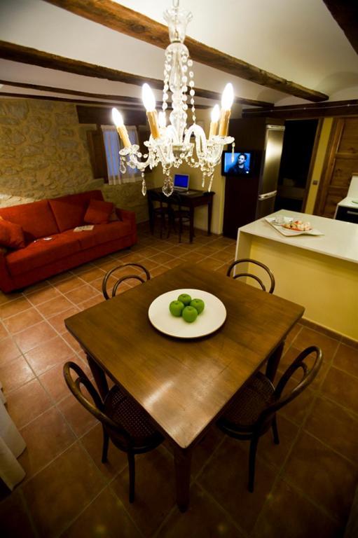 Apartamentos Dona Candida Valderrobres Phòng bức ảnh